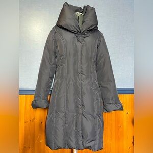 EUC- Coffeeshop gray down coat